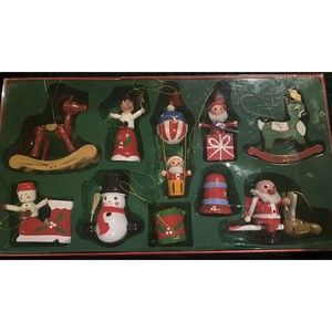 Festive Holiday Ornament Set - Red, Green, White